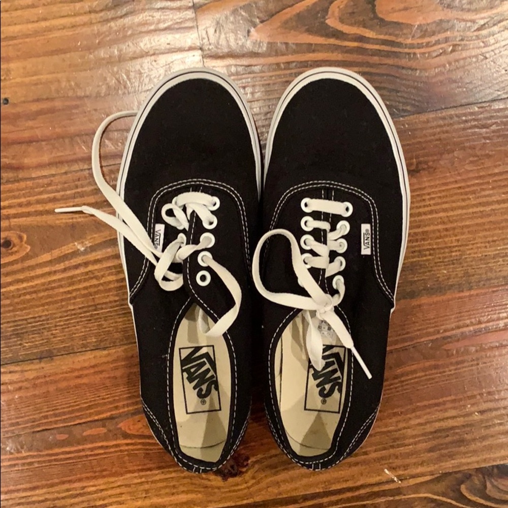 black authentic vans